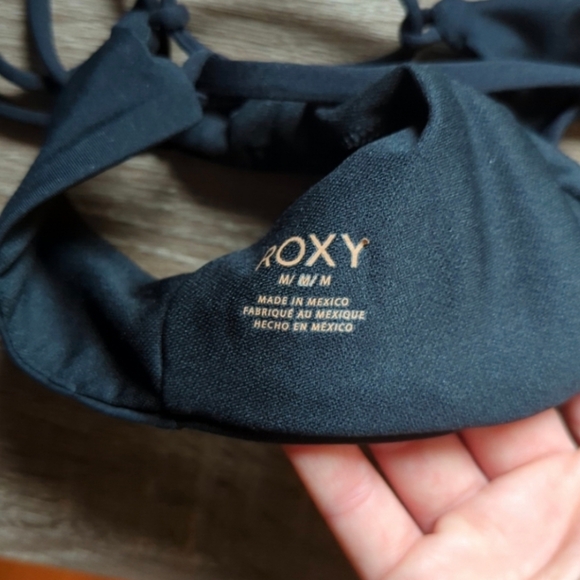 Roxy Bikini Top 👙 - Picture 3 of 3